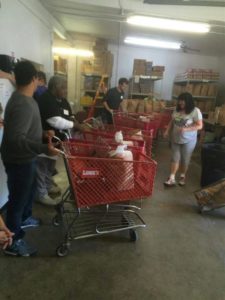 Volunteering at the Hope Center Food Pantry - Urbana (Illinois 20151012)
