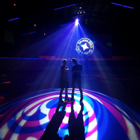 Mixing with Alpha Delta Pi at Skates280 (Samford 20160407)