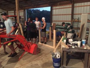 Homecoming Float Building (Southern Illinois 20161021)