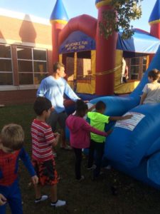 Elementary School Halloween Party (Southern Illinois 20161101)