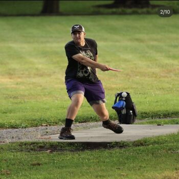 Dominating Disc Golf