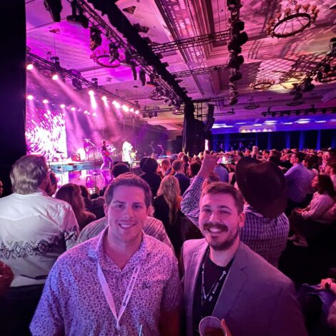 Taus in Vegas