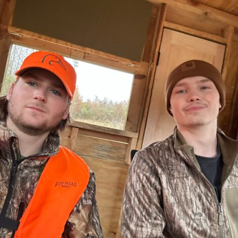 Hunters at work!