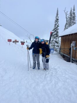 Brothers go skiing