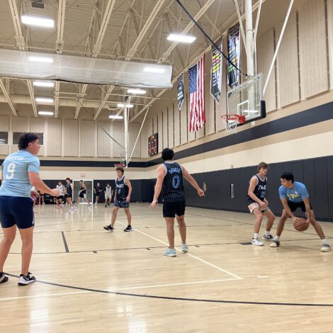 Taus Aiming High at IM Basketball