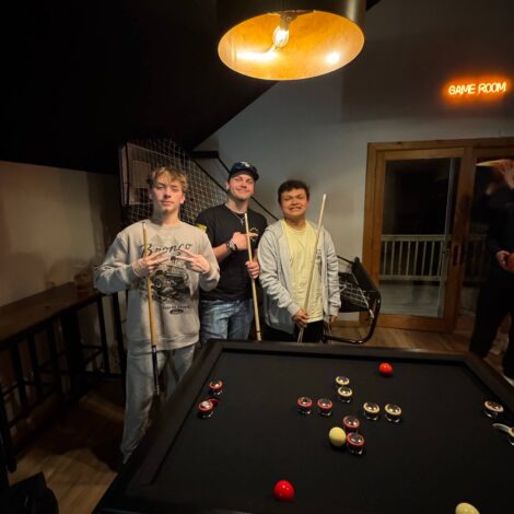 BROTHERS PLAY BAYLOR BUMPER POOL