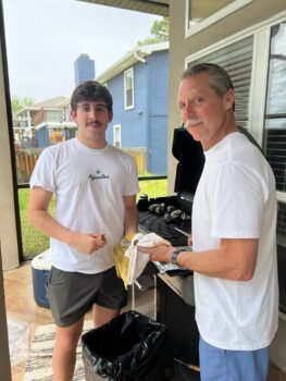 Father Son Grilltime