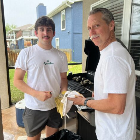 Father Son Grilltime