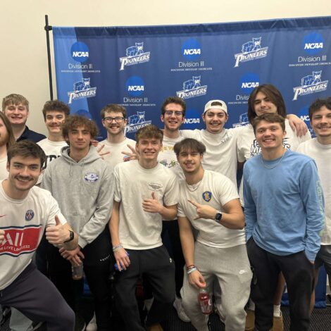 Brothers Support Pioneer Hoops