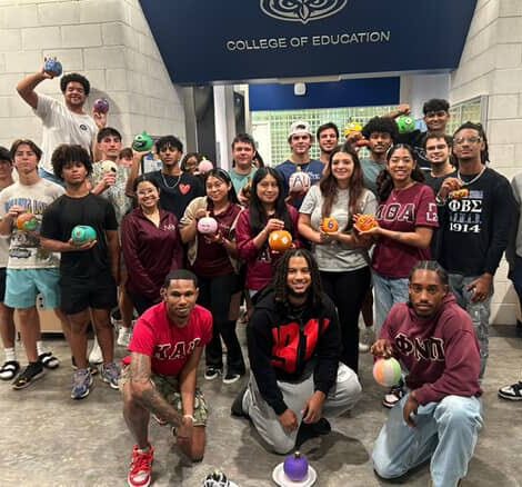 Pumpkin Painting with the Taus!