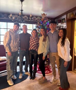 Brothers celebrate Christmas with alum