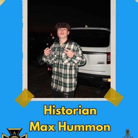 Maxwell Hummon Gets Historian of the Kappa Lambda Chapter!!!!