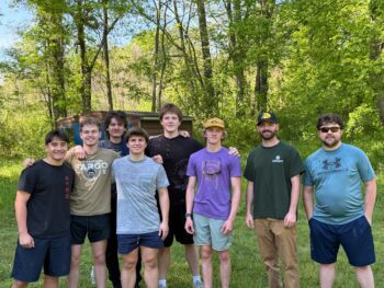 E club Gardening volunteer event