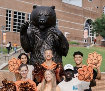 helping new students